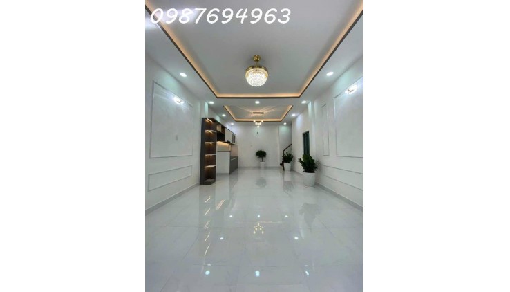 QUẬN 8, DƯƠNG BÁ TRẠC - THUẬN LỢI DI CHUYỂN QUẬN TRUNG TÂM - NHÀ MỚI Ở LIỀN - CÁCH MT CHỈ TẦM 100M - GIÁ CHỈNH 5T TL